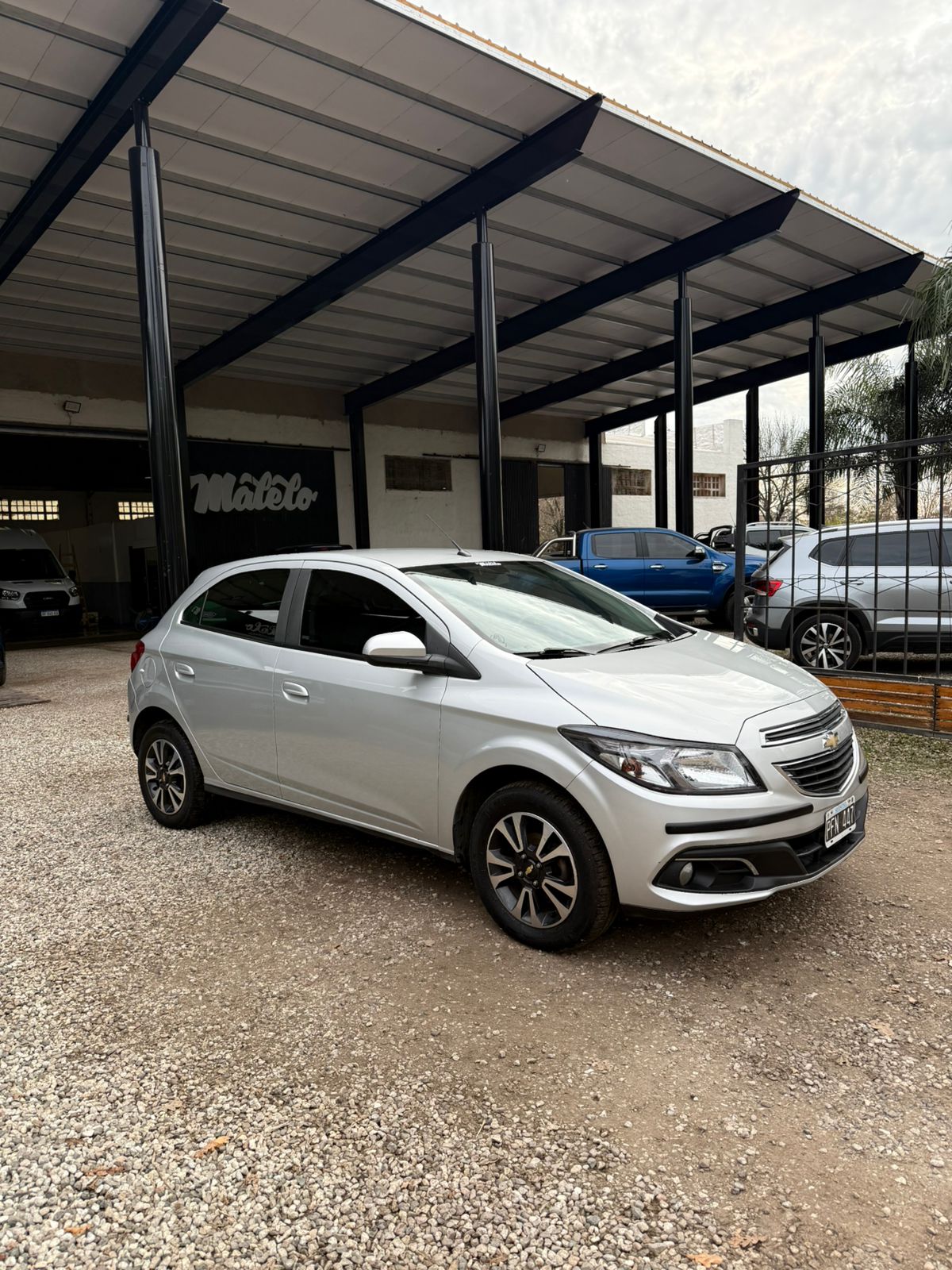 CHEVROLET - ONIX  LTZ    - MANUAL   - 2015